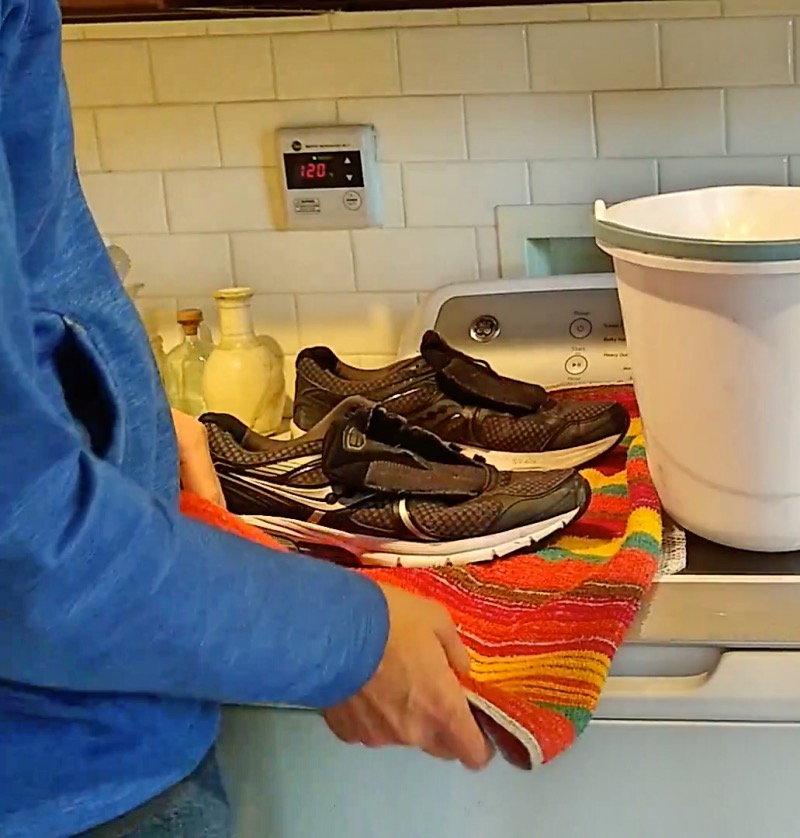 protect shoes in washer